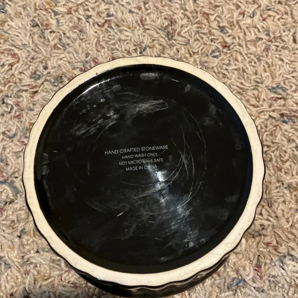 Black Pet Bowl